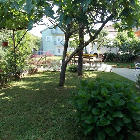 Apartment In With Terrace, Wifi, Washing Machine