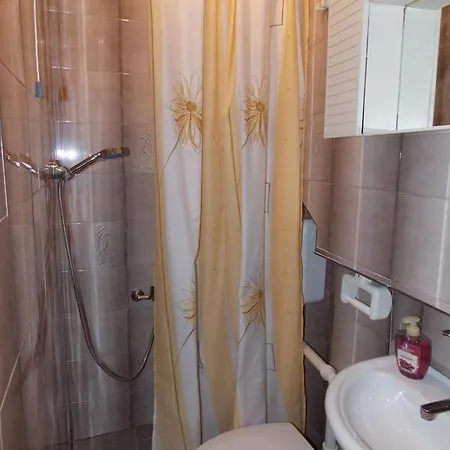 Apartment In With Terrace, Wifi, Washing Machine