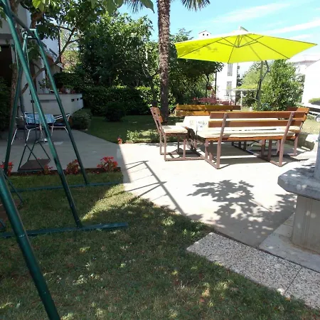 Apartment In With Terrace, Wifi, Washing Machine Malinska